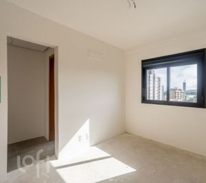 Image 31 - 879194