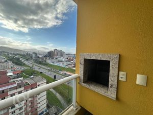 Image 5 - 879198