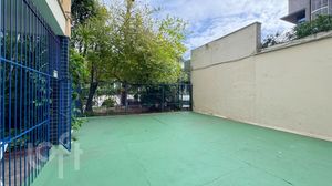 Image 20 - 879209