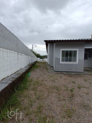 Image 15 - 879211
