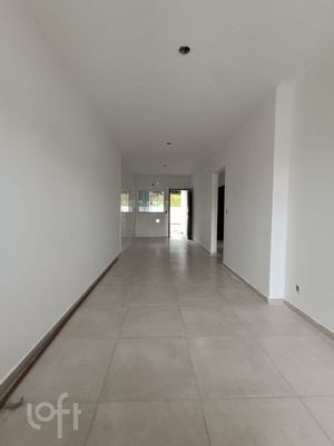 Image 23 - 879211