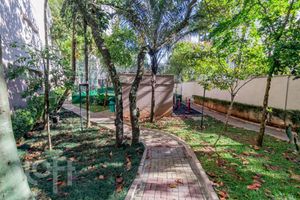 Image 71 - 879236