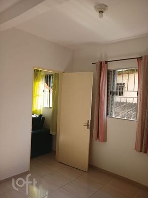 Image 8 - 879241
