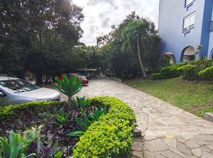 Image 22 - 879242