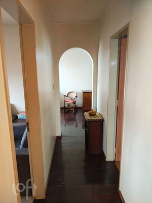 Image 7 - 879242