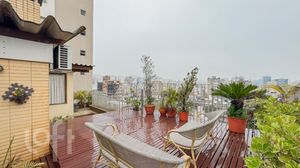 Image 35 - 879248