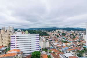 Image 17 - 879251