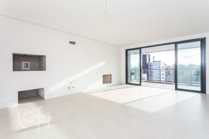 Image 38 - 879257