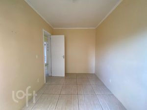Image 8 - 879260