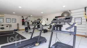 Image 8 - 879267