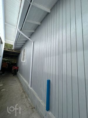 Image 2 - 879272