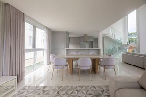 Image 3 - 879321