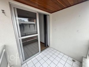Image 3 - 879325