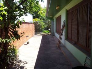 Image 14 - 879333
