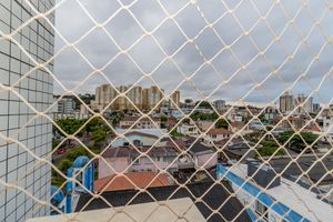 Image 28 - 879347