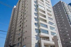 Image 11 - 879348
