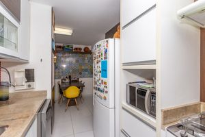 Image 34 - 879356