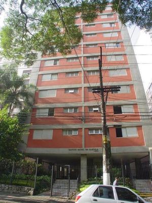 Image 8 - 879356