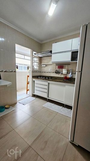 Image 3 - 879363