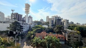 Image 13 - 879365