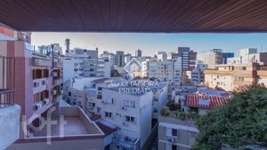 Image 26 - 879383