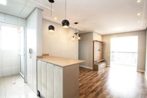 Image 3 - 879423