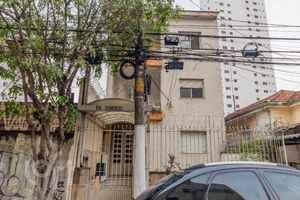Image 32 - 879435