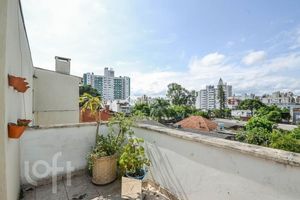 Image 26 - 879447