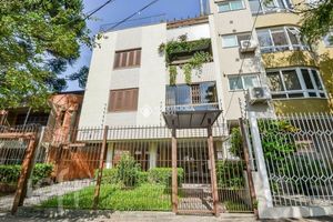 Image 34 - 879447