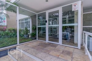 Image 66 - 879454