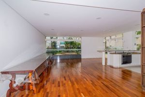 Image 62 - 879454