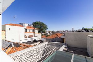 Image 19 - 879456