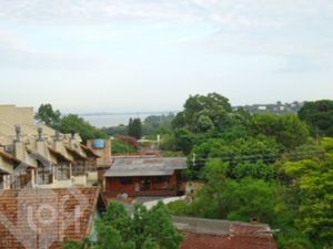 Image 10 - 879458