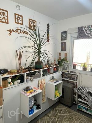 Image 6 - 879459