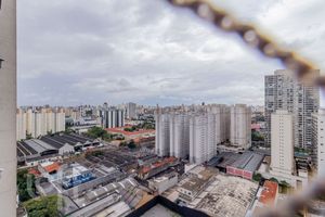 Image 13 - 879459