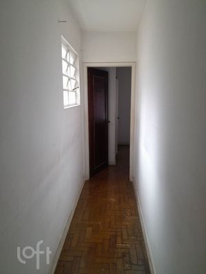 Image 11 - 879464