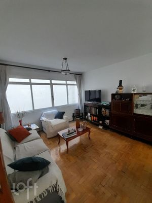Image 16 - 879464
