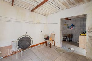 Image 27 - 879471