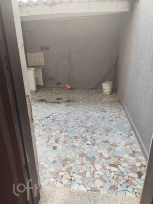 Image 8 - 879472