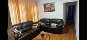 Image 4 - 879477