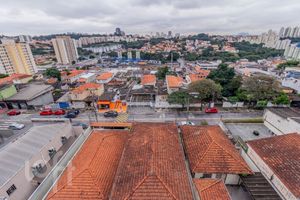 Image 23 - 879478