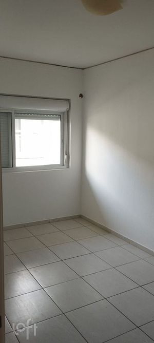 Image 15 - 879484