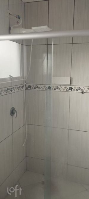 Image 21 - 879484