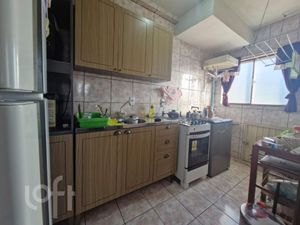 Image 9 - 879493