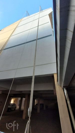 Image 35 - 879504