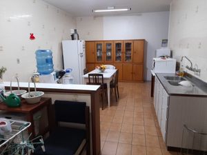 Image 13 - 879524