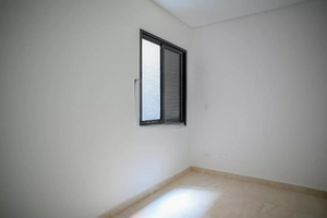 Image 3 - 879527