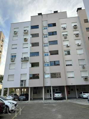 Image 18 - 879532