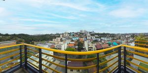 Image 5 - 879534