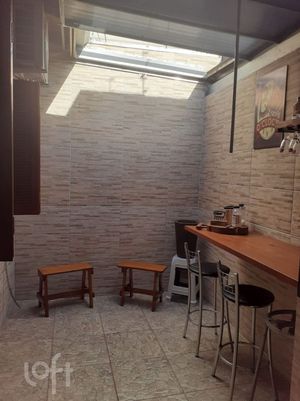 Image 8 - 879537